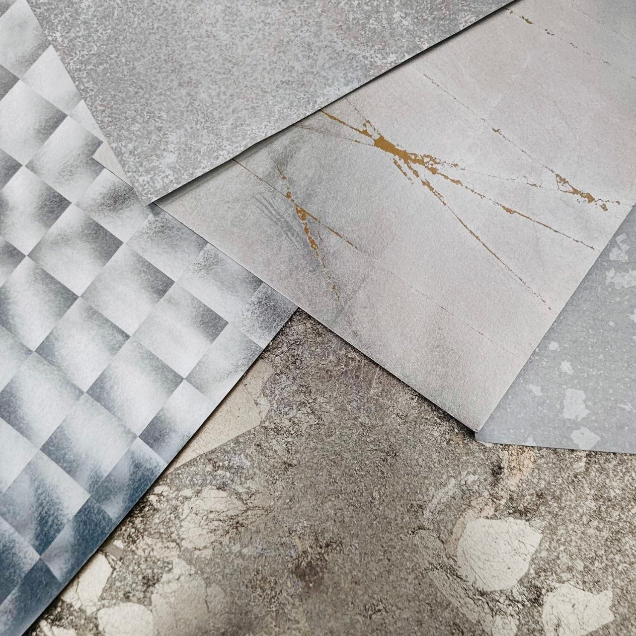 outlet-silver